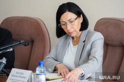Наталья Котова, врио мэра Челябинска, на аппаратном совещании. Челябинск, котова наталья