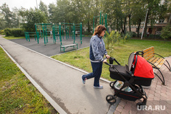 Бар «На работе» и парк Павлика Морозова. Екатеринбург, коляска, прогулка, парк