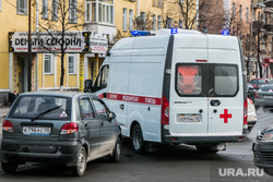 Авария с участием скорой помощи. Курган, автохам, авария, скорая помощь