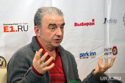 Прессуха по СтаромуНовомуРоку-2013. Екатеринбург, шахрин владимир, чайф, жест обеими руками