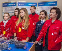 Уральские металлурги начали проводить экскурсии на свои предприятия прошлой осенью