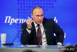 12 ежегодная итоговая пресс-конференция Путина В.В. (перезалил). Москва, портрет, путин владимир, жест рукой