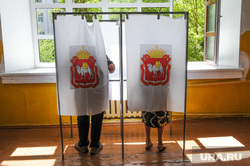 Праймериз Ер Челябинск, кабинки для голосования