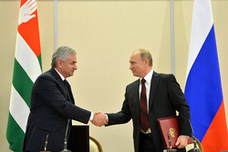 По предварительным подсчетам, президентом Абхазии стал Рауль Хаджимба