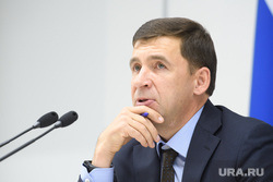 Пресс-конференция  губернатора Свердловской области Евгения Куйвашева в конгресс-центре по итогам «Иннопром 2019», куйвашев евгений, портрет