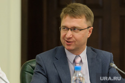 Совет по информационной политике при полпреде президента РФ в УрФО Игоре Холманских. Екатеринбург, полянин дмитрий, шеремет иннокентий