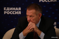 Помимо работы в Госдуме РФ, Николай Герасименко также является заслуженным врачом России