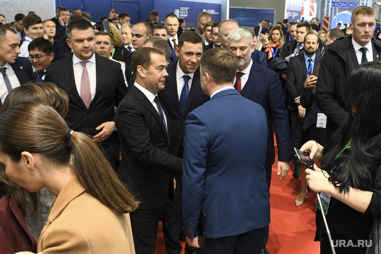 Дмитрий Медведев на форуме "Дорога-2019". Екатеринбург