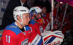 В Ночной хоккейной лиге, созданной Владимиром Путиным, произошел раскол