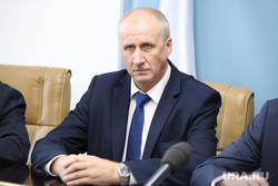 Пресс-конференция с директором департамента промышленности Саносяном Андреем. Курган, портрет, ермишкин виктор