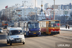 Общественный транспорт Екатеринбурга, трамвай, автобус