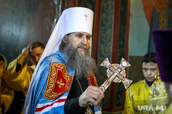Встреча курганского митрополита. Курган, церковная служба, митрополит даниил, крест, православие