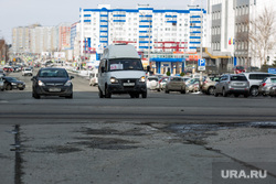 Дороги города через год после замены полотна. Сургут  , проезжая часть