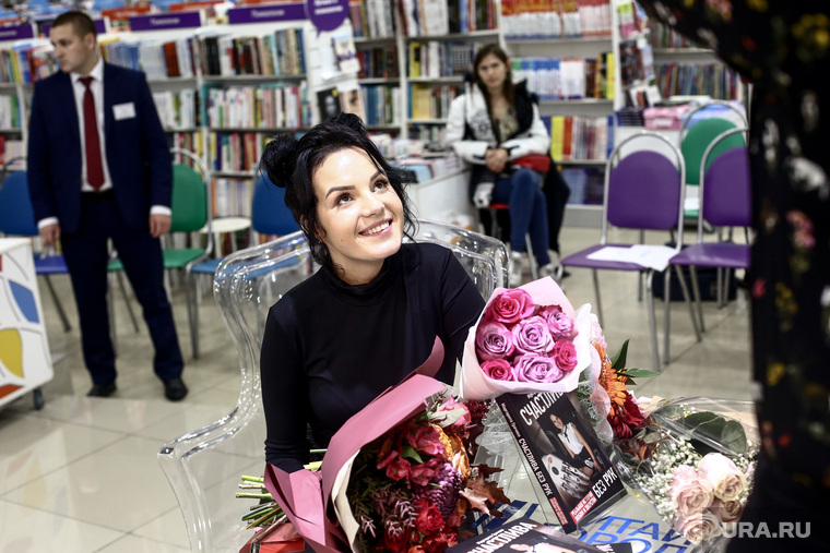 Маргарита Грачева на презентации книги «Счастлива без рук». Москва