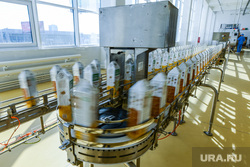 Запуск линии производства растительных напитков на Объединении "Союзпищепром". Челябинск, фасовочный конвейер, тетрапак, растительное молоко, производство