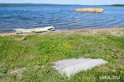 Летний лагерь "Каменный цветок". Екатеринбург, берег, водоем, озеро таватуй
