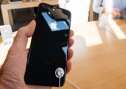 Клипарт depositphotos.com , смартфон, айфон 8, гаджет, мобильный телефон, apple, iphone8