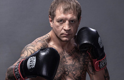 Знаменитый боец MMA завершил карьеру, но продолжает драться