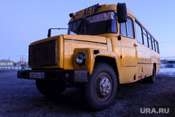 Встреча губернатора Курганской области Алексея Кокорина с учителями Звериноголовской школы, школьный автобус, желтый автобус