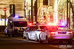 Последствия происшествия на Лубянке. Москва, мигалка, лубянская площадь, гибдд, машины спецслужб, дпс, полицейское оцепление