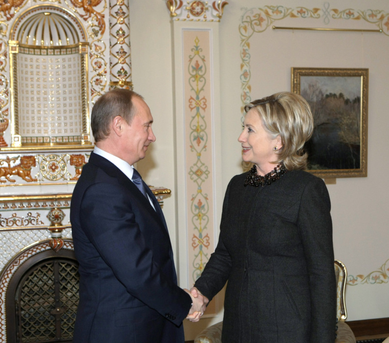 Встреча премьер-министра РФ Владимира и Госсекретаря США Хилари Клинтон. 2010 год.