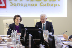 Наталья Комарова и Вагит Алекперов уже обсудили совместную работу