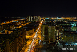 Город ночью. Сургут, ночь, ночной город, огни города, улица мелик-карамова, городской пейзаж