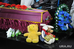 Родители погибших в Таиланде детей не смогут сразу их похоронить