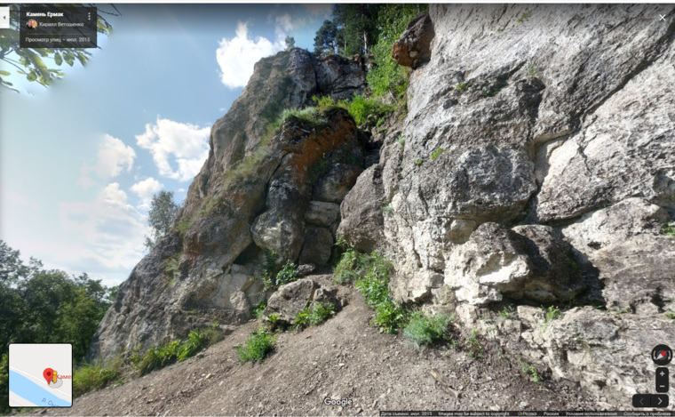 Ермак-камень расположен на правом берегу реки Сылвы