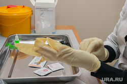 Тест на ВИЧ членов правительства Курганской обл. Курган, медицинские перчатки
