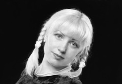 Екатерина Конопенко также оспаривает законность своего увольнения