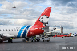 Суперджет авиакомпании "Ямал". Екатеринбург, авиакомпания ямал, ssj100, суперджет