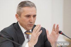 Пресс-кнференция губернатора тюменской области Александра Моора. Тюмень, моор александр