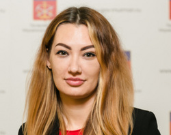 У министра образования Мурманской области Анны Головиной в одном посте нашли минимум восемь ошибок