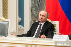 Встреча Владимира Путина с рабочей группой по внесению поправок в Конституцию РФ. Москва, путин владимир