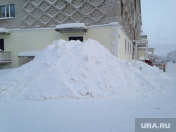 Снежные улицы Салехард, сугроб