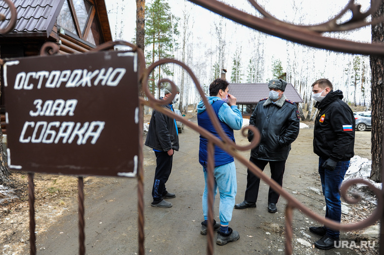 Проверка соблюдения карантина в курортных местах на озере Увильды в Аргаяшском районе. Челябинская область