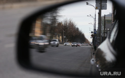 Виды города в период самоизоляции. 6 пареля 2020. Пермь, транспорт, автомобили