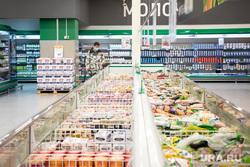 Режим самоизоляции. Сургут, покупатель, продукты, прилавки, окей, магазин, люди в медицинских масках