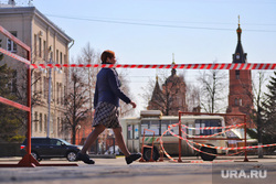 Город во время самоизоляции жителей.  Курган , Жители города