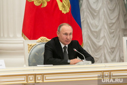 Встреча Владимира Путина с рабочей группой по внесению поправок в Конституцию РФ. Москва, путин владимир