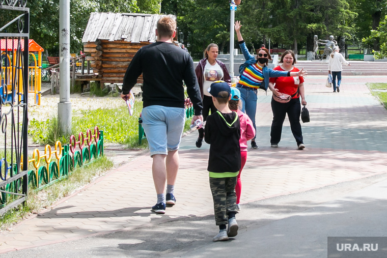 В городе открыли для посещения детский парк. Курган