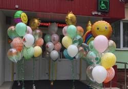Энергетики привезли детям подарки и воздушные шары
