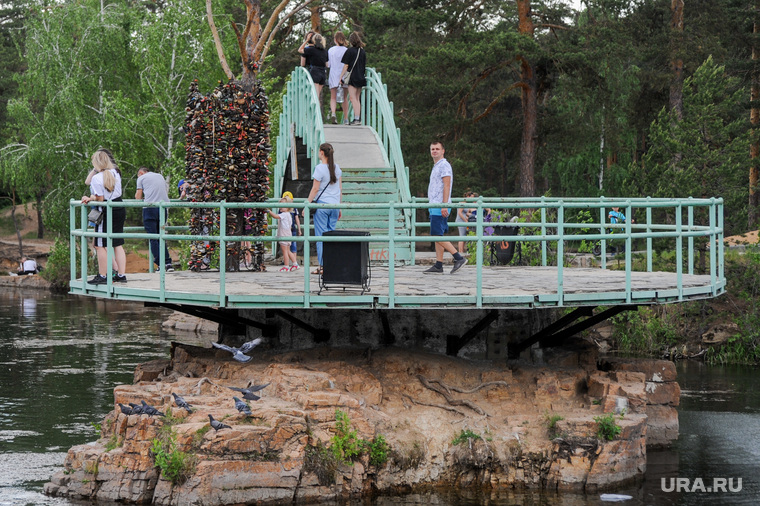 Парк Гагарина после снятия ограничений по эпидемии коронавируса. Челябинск 