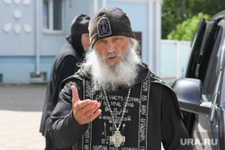 Схиигумен Сергий после заседания епархиального суда Екатеринбургской епархии. Екатеринбург