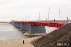 Открытие надымского моста: Кобылкин, Комарова, Якушев, Владимиров, Холманских и Маслов, мост, победа