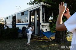 ДТП с автобусом на Плотинке. Екатеринбург, емуп моап, автобус, гортранс, городской транспорт, автопредприятие