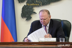 Совещание в полпредстве по распространению новой коронавирусной инфекции в УрФО. Екатеринбург, цуканов николай