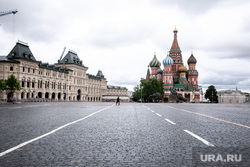 Москва во время объявленного режима самоизоляции. Москва, кремль, красная площадь, собор василия блаженного, покровский собор, москва