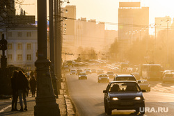 Виды Екатеринбурга, пыль в городе, смог, город екатеринбург, проспект ленина